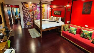 2 bedrooms, premium bedding, down duvets, individually furnished