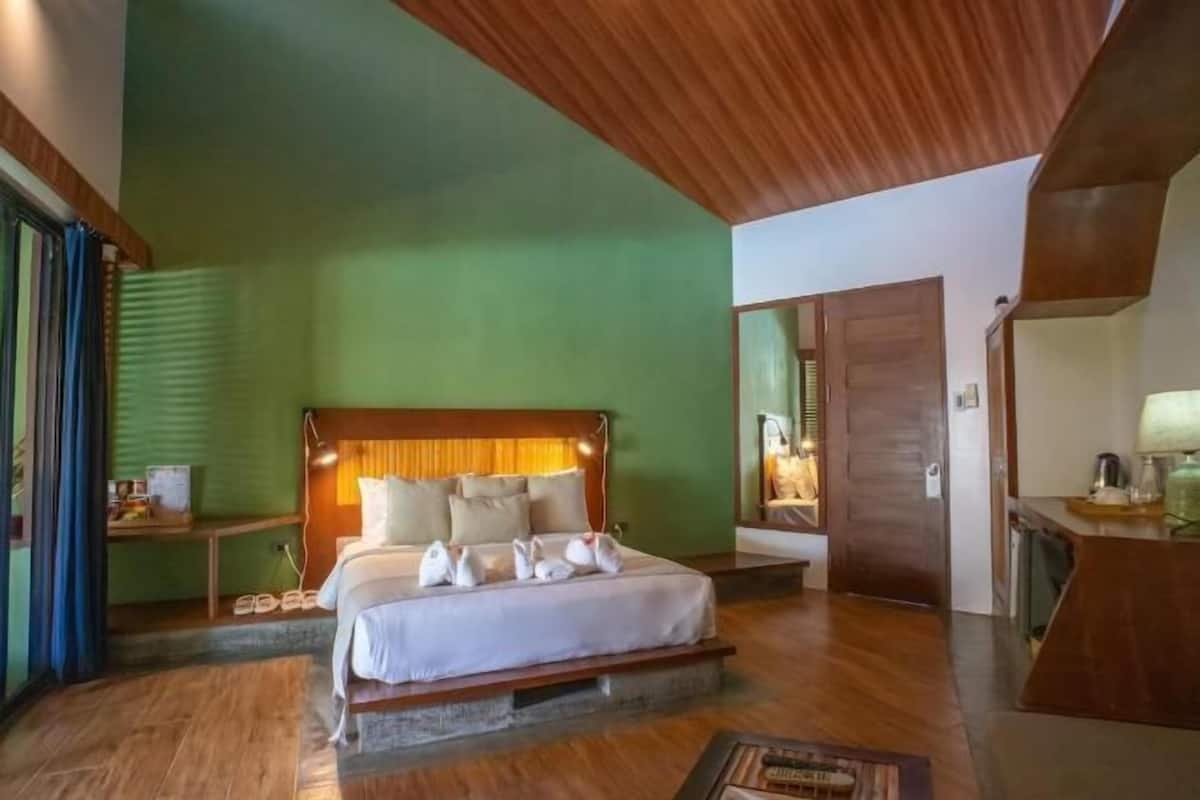 1 habitación, minibar, caja de seguridad en la habitación y escritorio