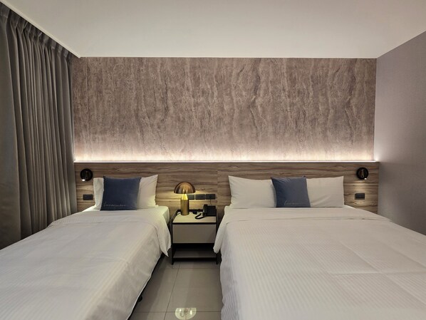 Free WiFi, bed sheets