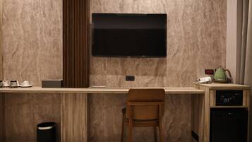 Kolmen hengen superior-huone | Ilmainen Wi-Fi, vuodevaatteet