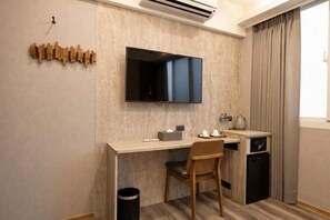 Superior Double Room | Free WiFi, bed sheets - Fun Stay Inn Hanzhong (Taipei)