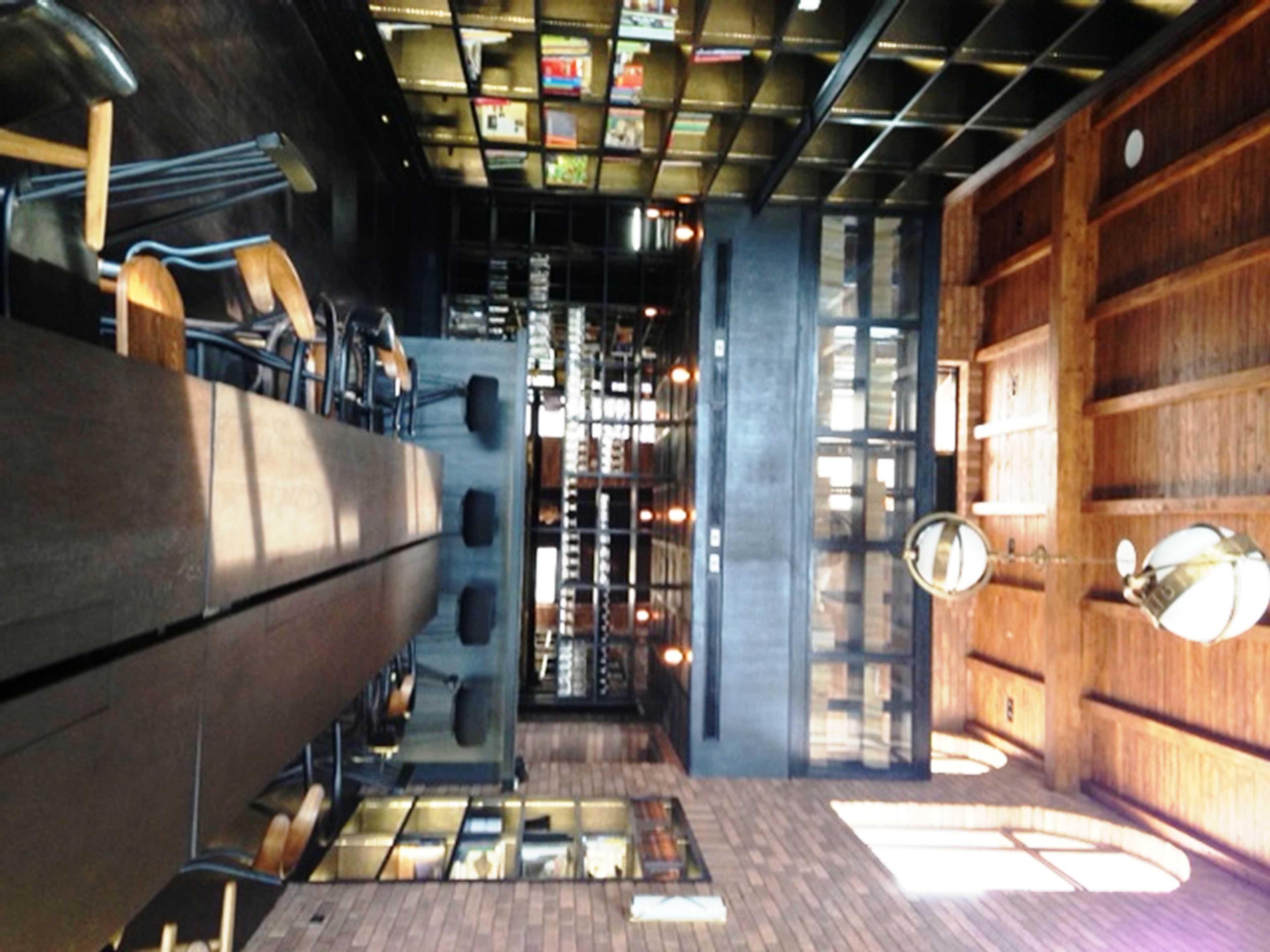 breakfast, lunch, dinner served; italian cuisine