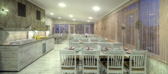 Hotel Abro Sezenler