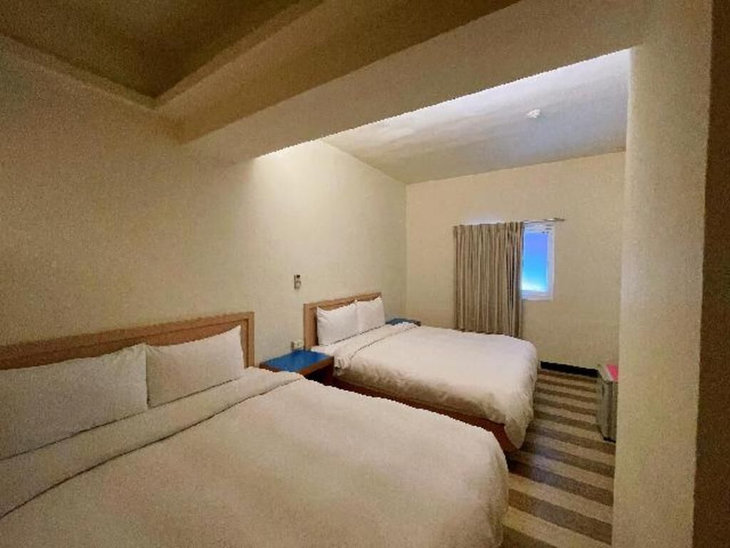 Schreibtisch, kostenloses WLAN