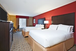 Pillowtop beds, desk, laptop workspace, blackout drapes - Holiday Inn Express & Suites Springfield - Dayton Area by IHG (Springfield)