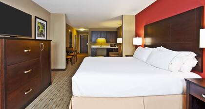 Holiday Inn Express & Suites Springfield - Dayton Area by IHG
