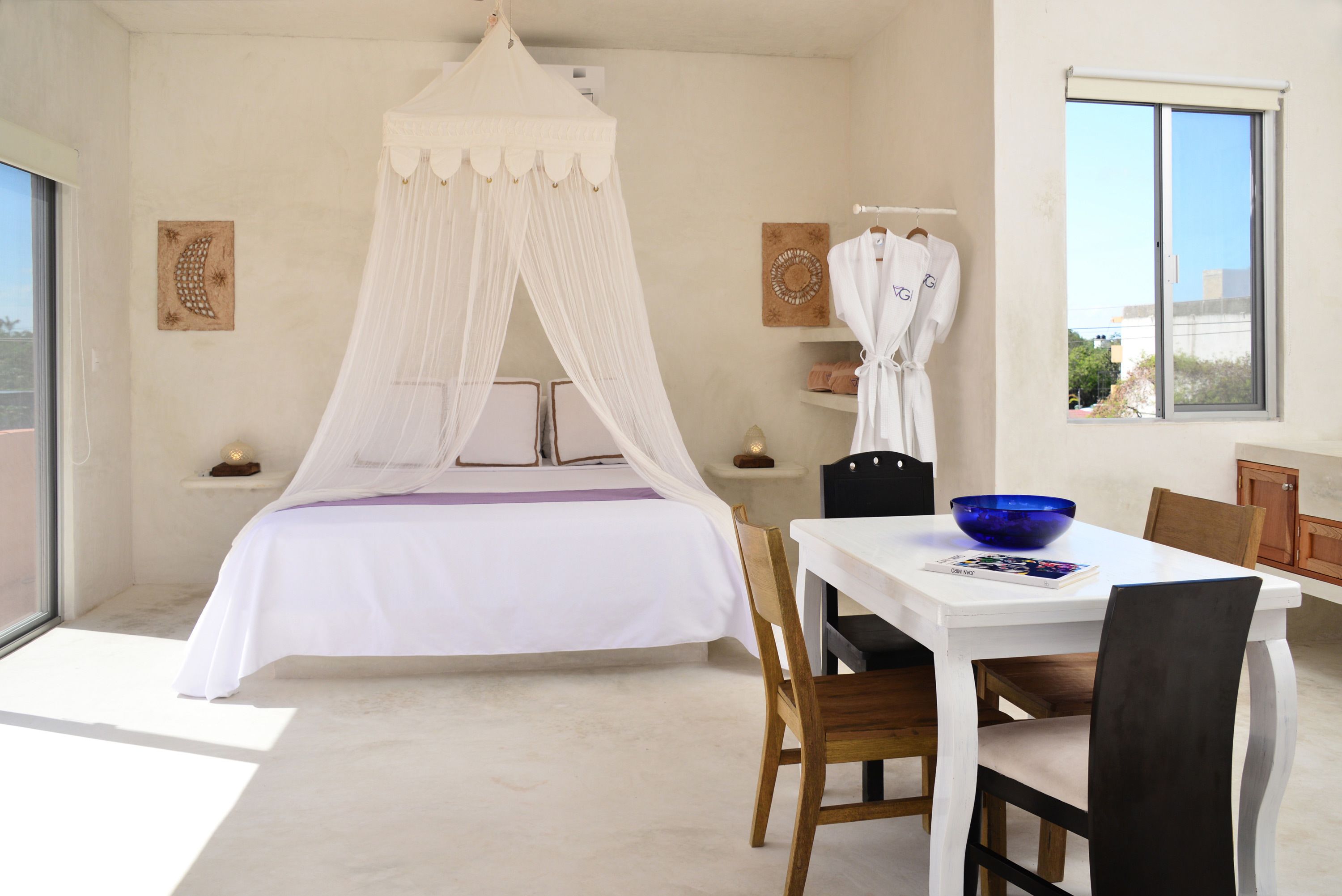 Miro- Penthouse | Meja kerja, tirai kedap cahaya, Wi-Fi gratis, dan seprai linen