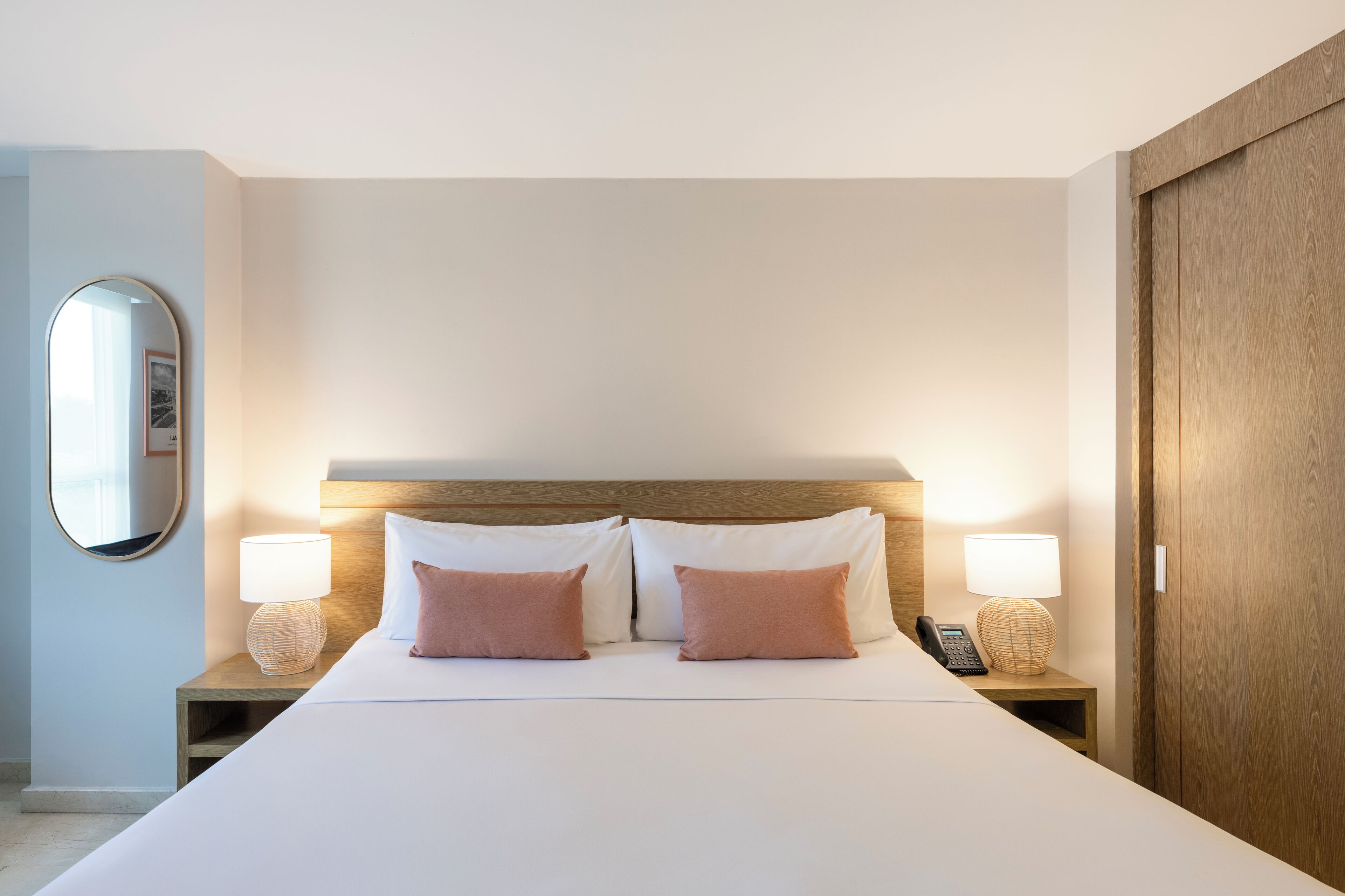 select comfort beds, minibar, in-room safe, desk