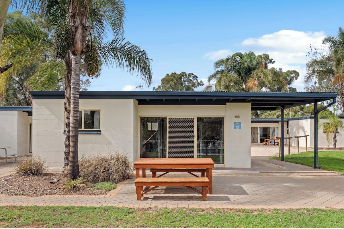 Superior 2 Bedroom Unit | Terrace/patio