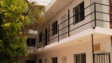 Entrada de la propiedad