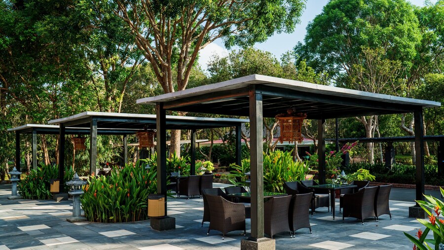 Minera Hot Springs Binh Chau