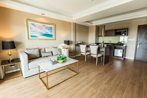 Suite, 1 Bedroom, Tower | Living area | TV - Rayong City Hotel (Rayong)