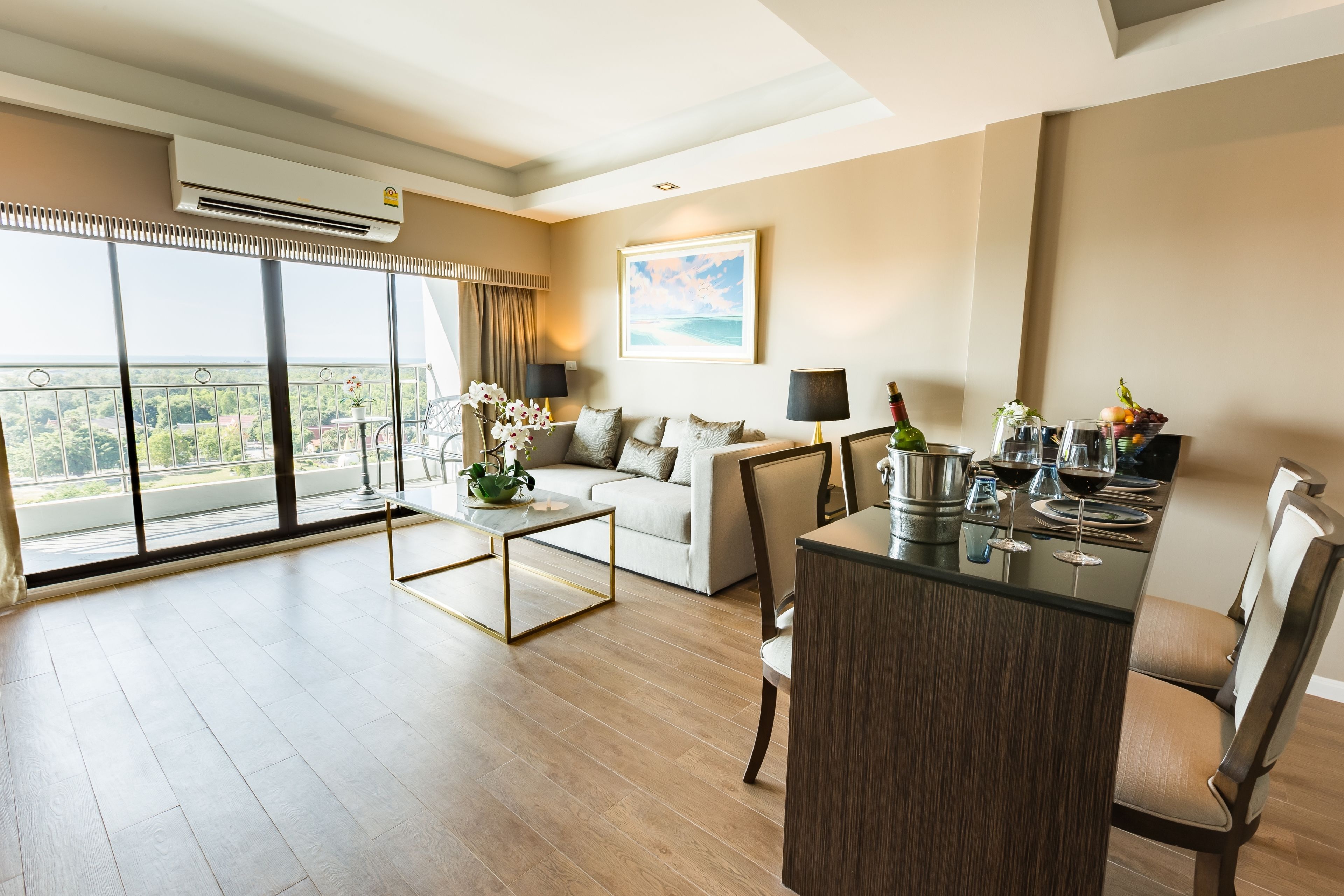 Suite, 1 Bedroom, Tower | Living area | TV