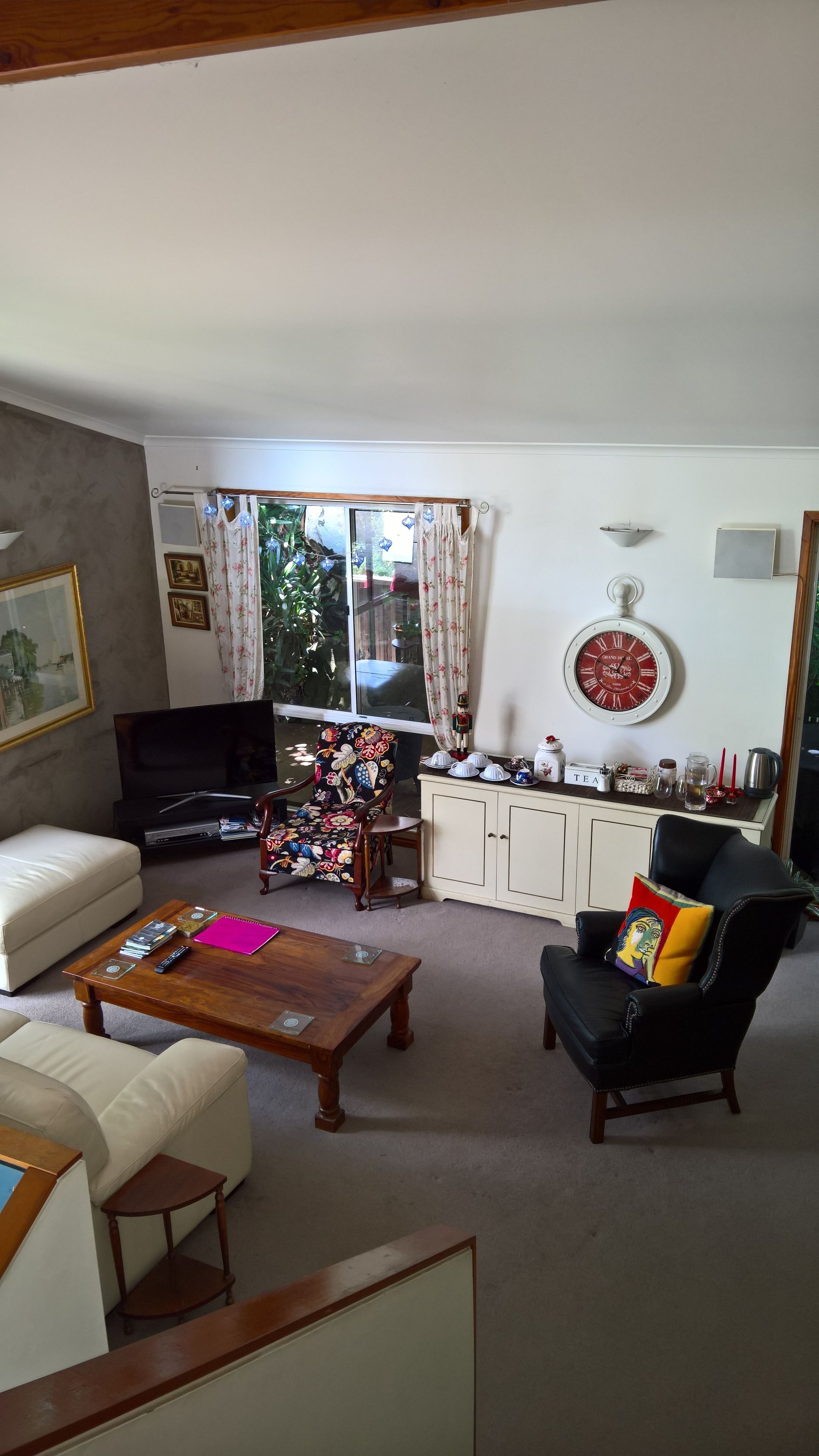 Photo - Linley House