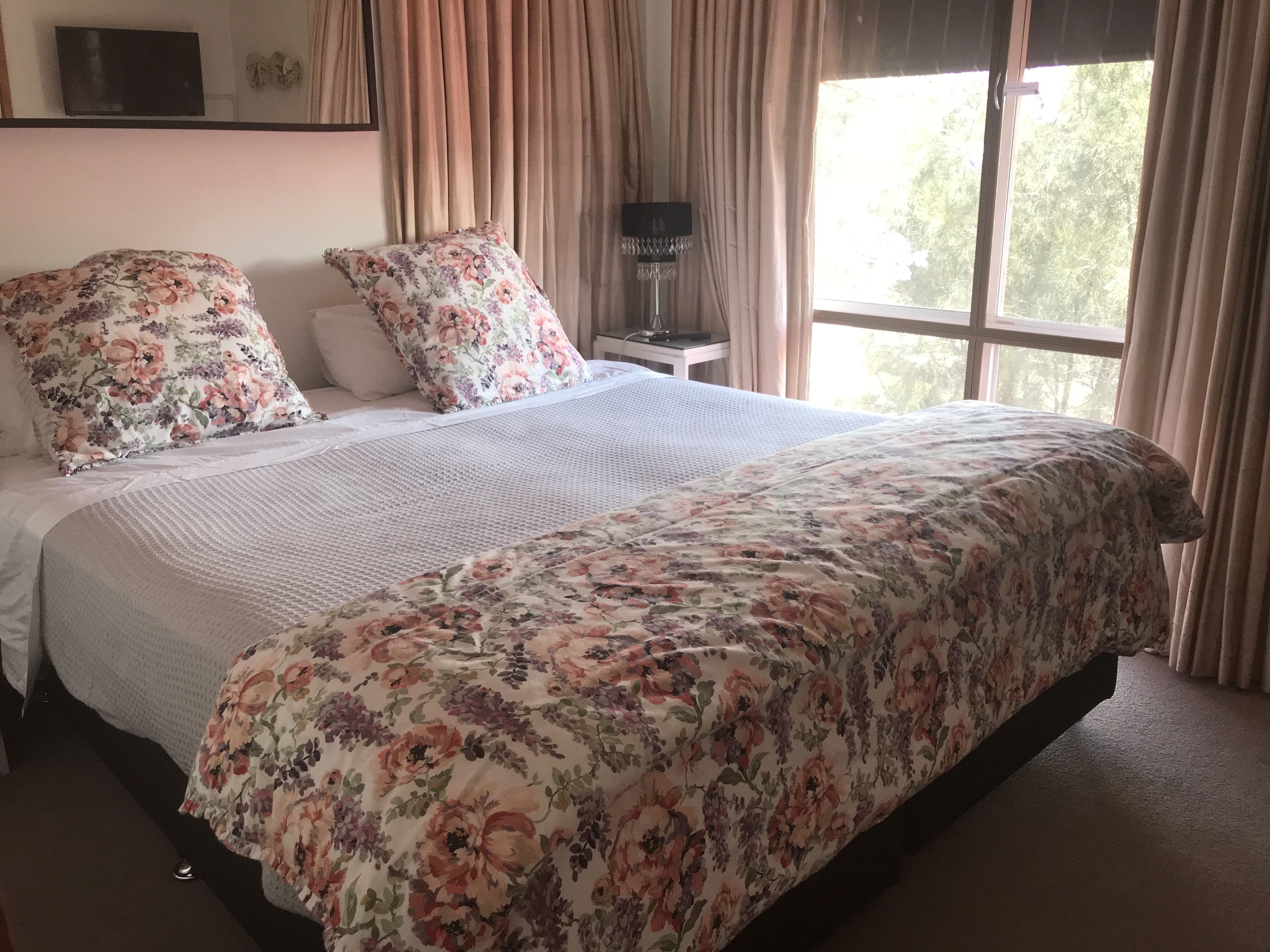 Photo - Linley House