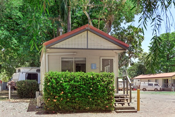 Cabana standard, 1 quarto | Terraço/pátio