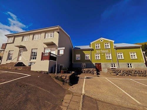 Hotel Tindastóll and Annex