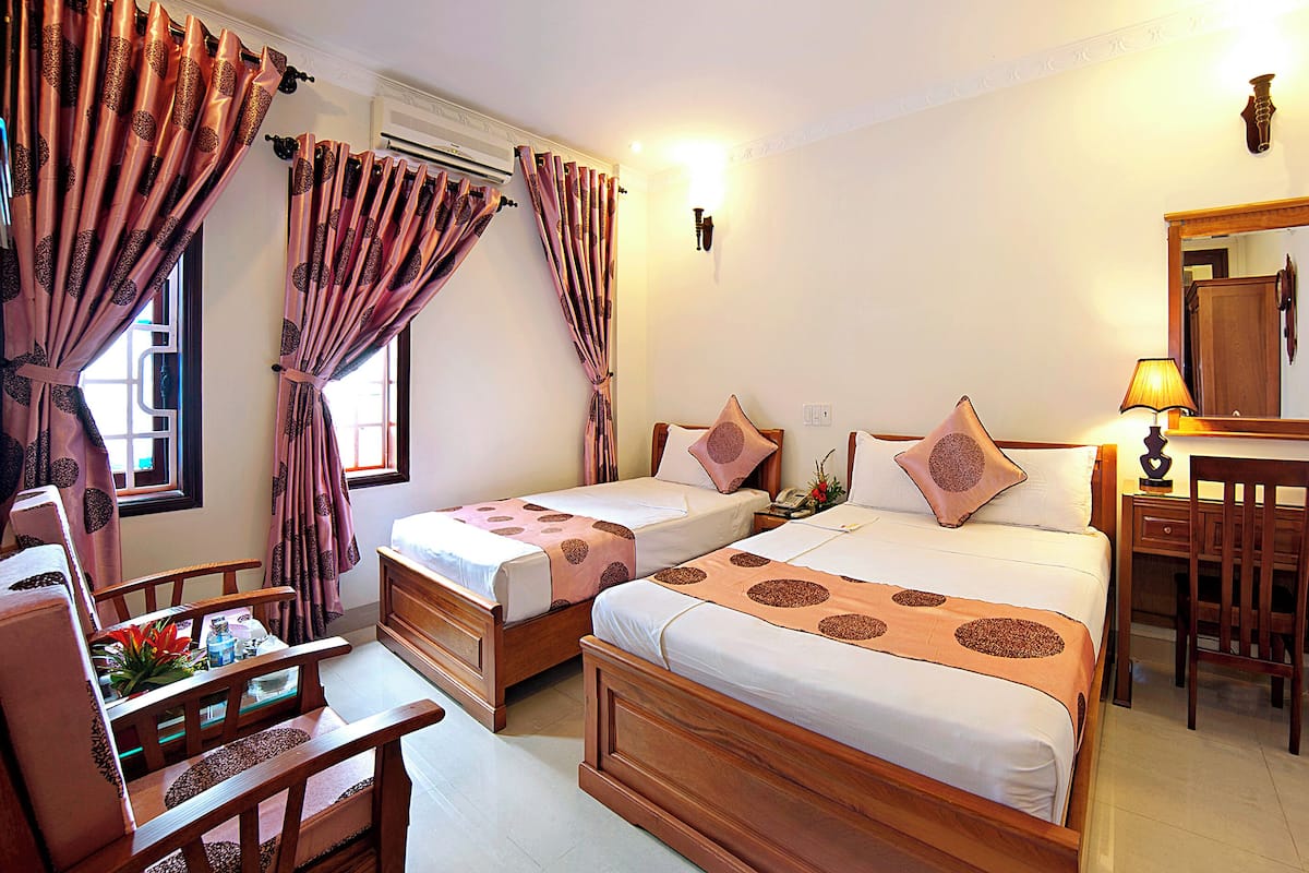 Minibar, in-room safe, desk, blackout drapes