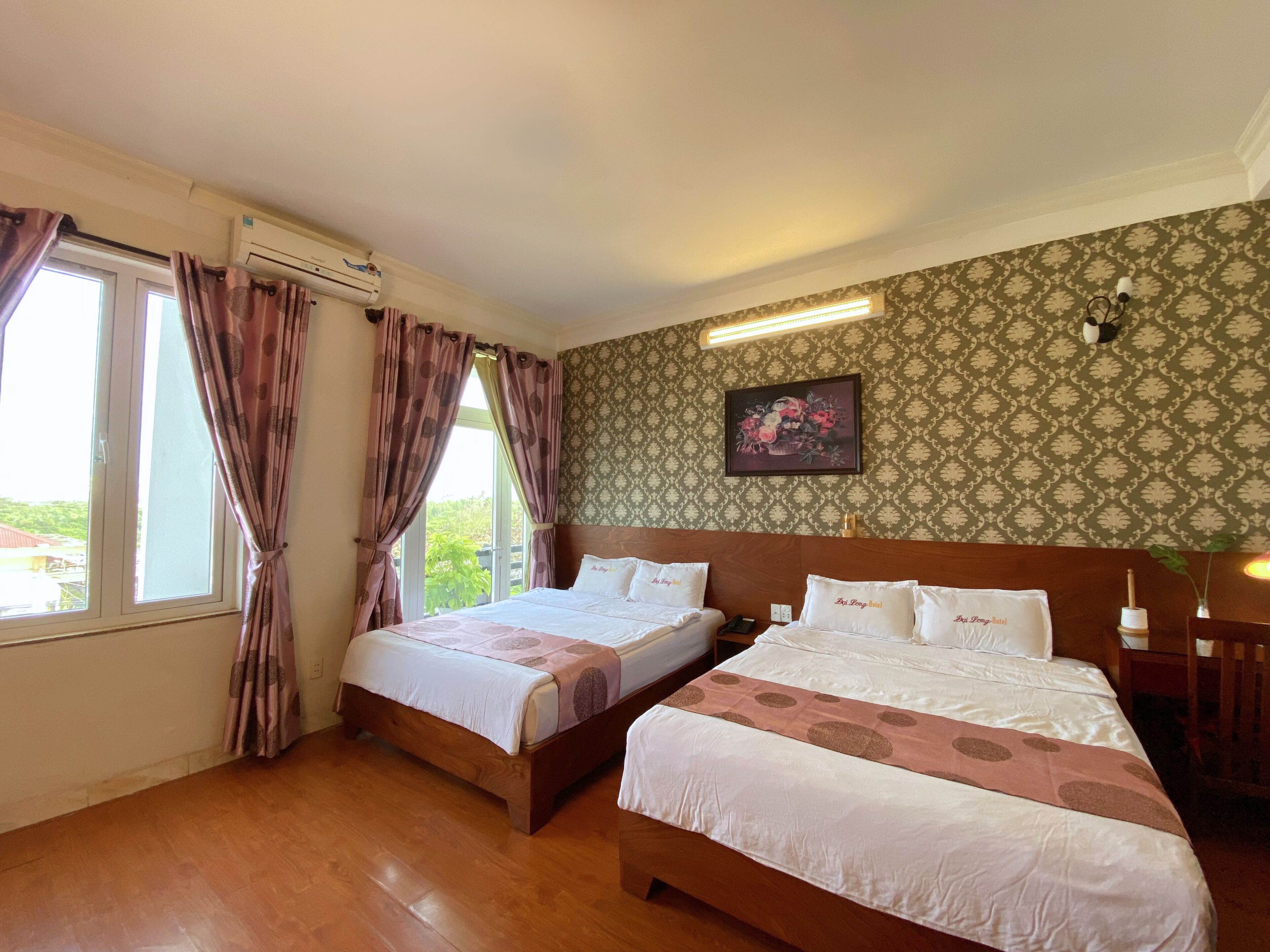 Superior Quadruple Room