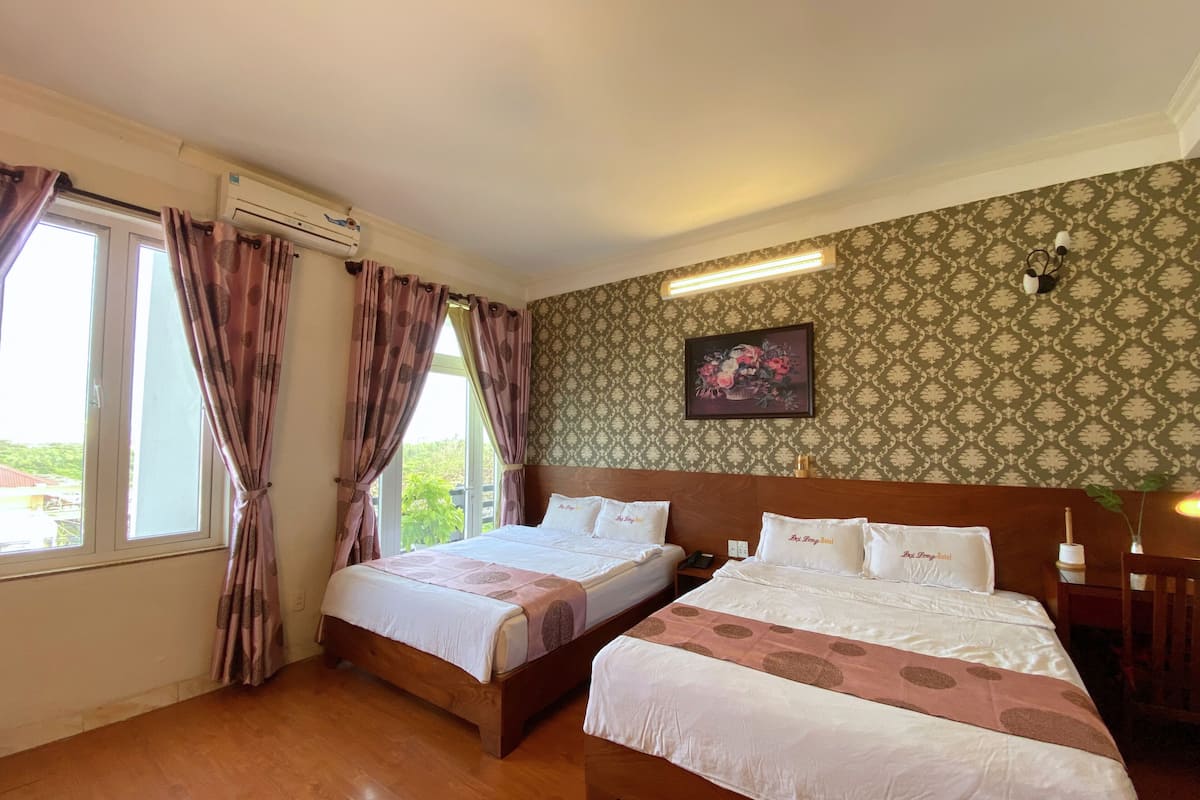 Superior Quadruple Room