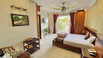 Premium Double Room | Minibar, in-room safe, desk, blackout curtains