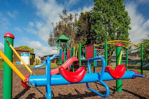 Zona de juegos infantil al aire libre