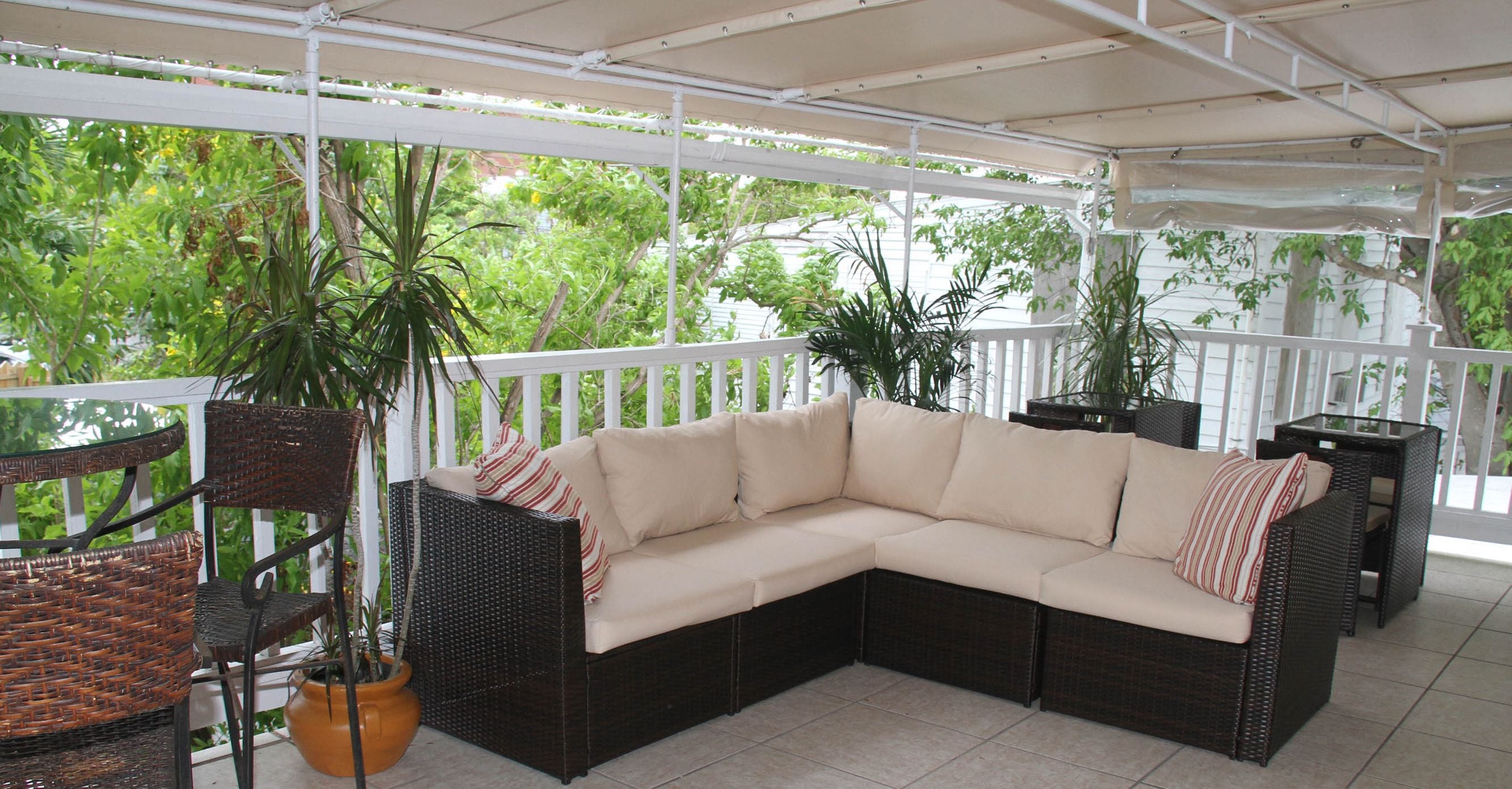 Télévision à écran plat