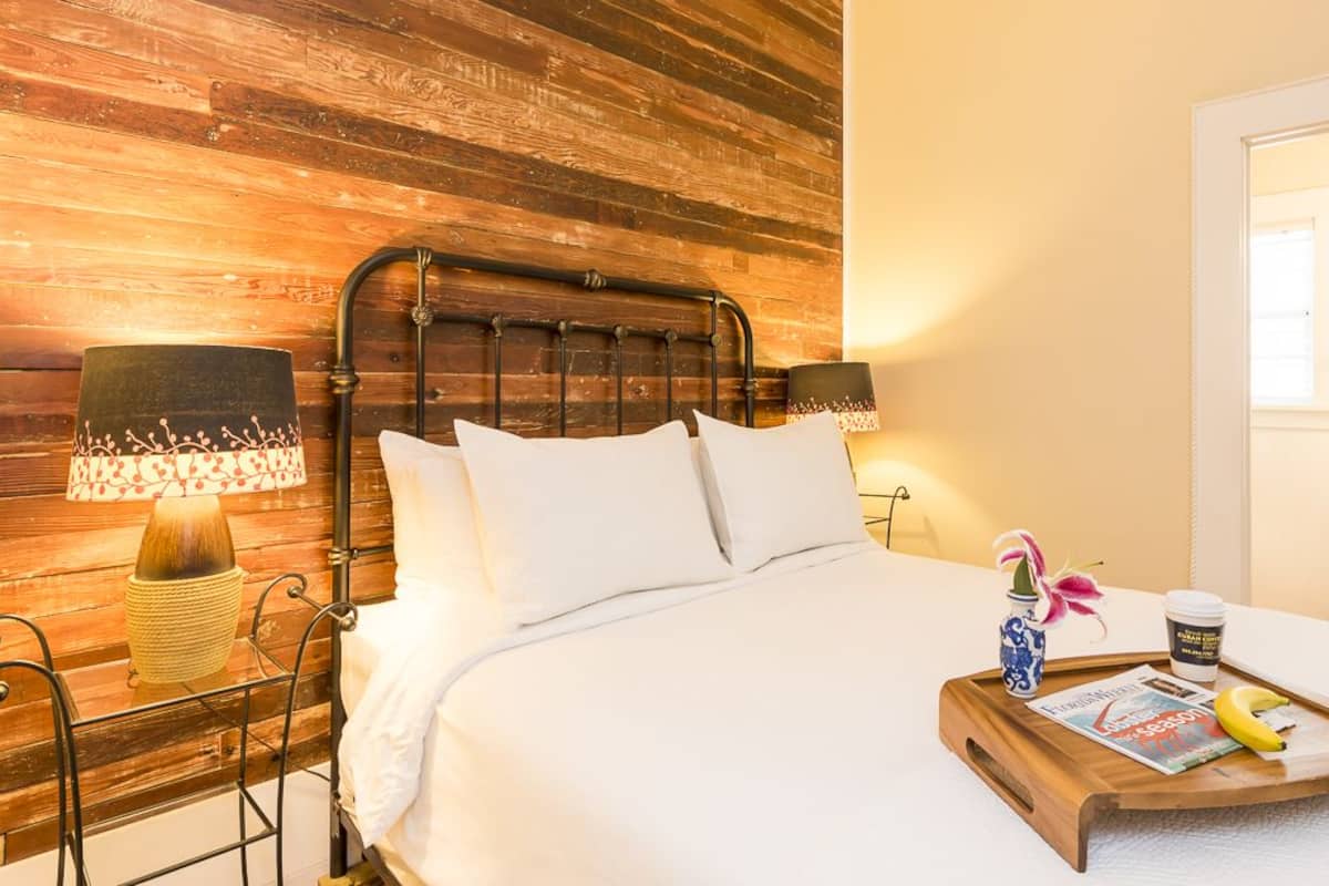 Traditionele kamer, 1 queensize bed | Luxe beddengoed, individueel gedecoreerd, individueel gemeubileerd