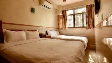Quadruple Room | Free WiFi