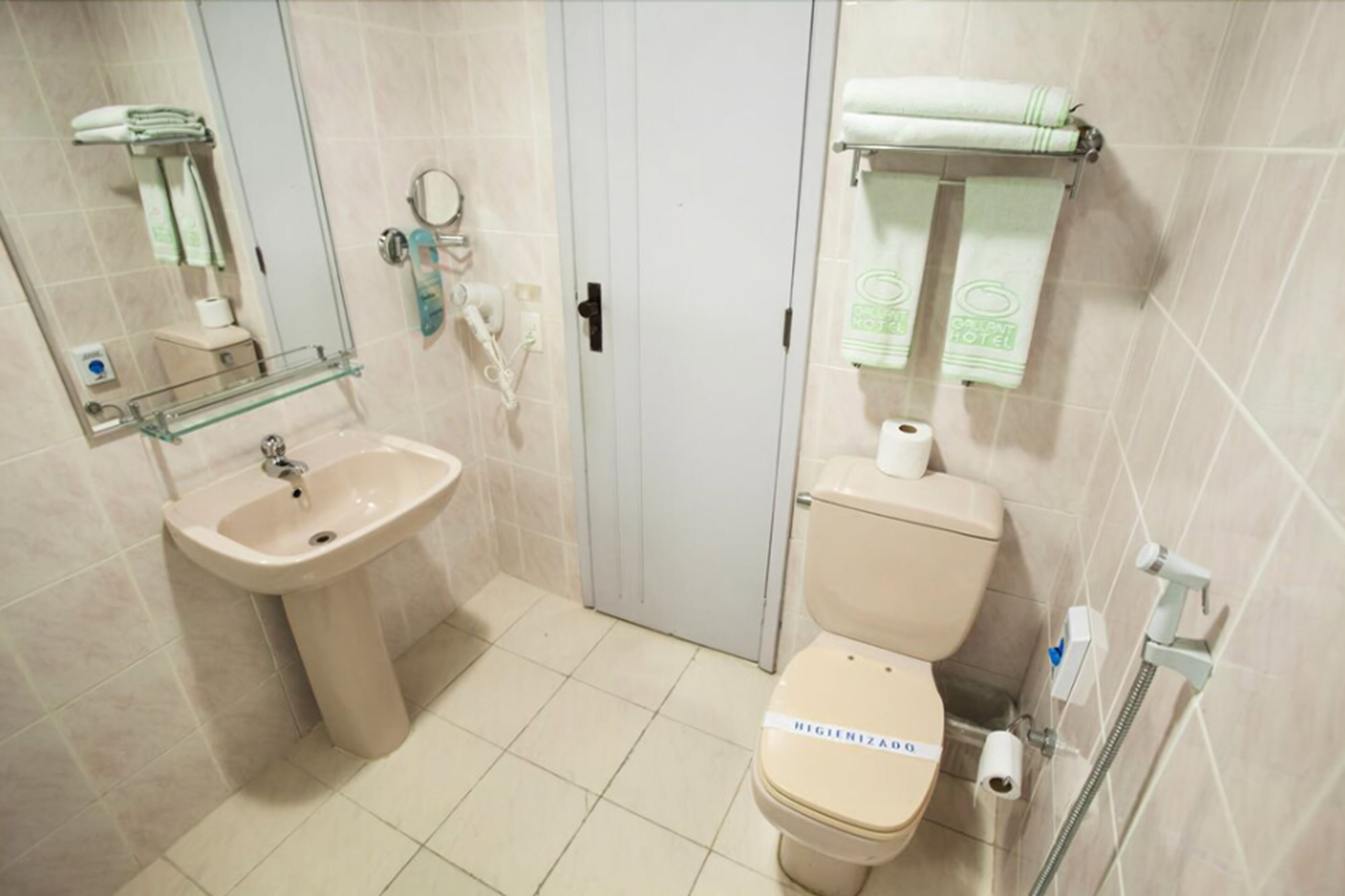 Photo - Gallant Hotel