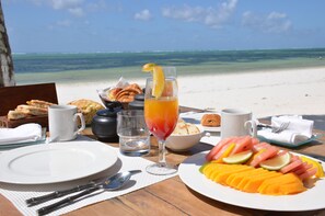 Free daily buffet breakfast  - Indigo Beach Zanzibar (Bwejuu)