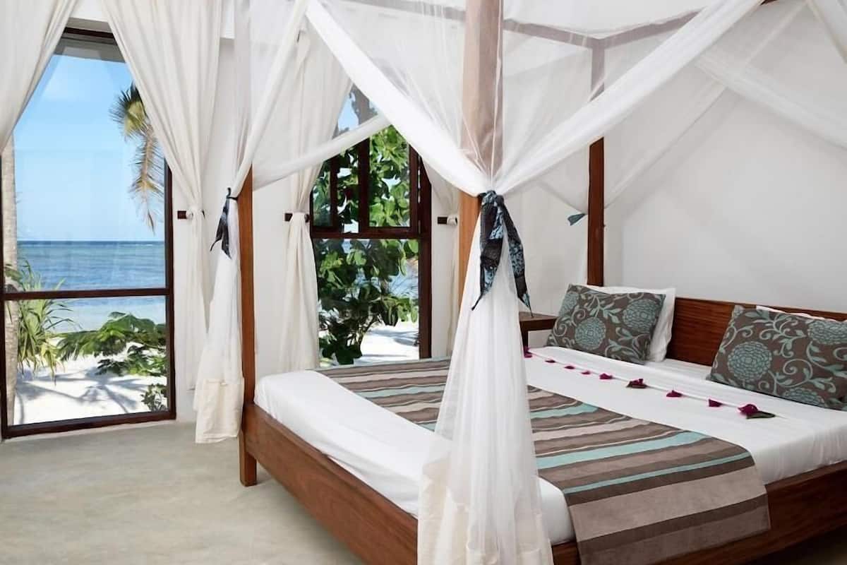 Premium bedding, in-room safe, individually furnished