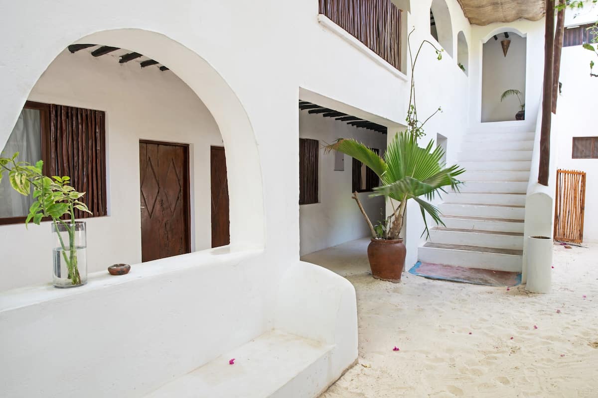Economy Room, 1 Bedroom, Garden View (Garden House) | Premium bedding, in-room safe, individually furnished