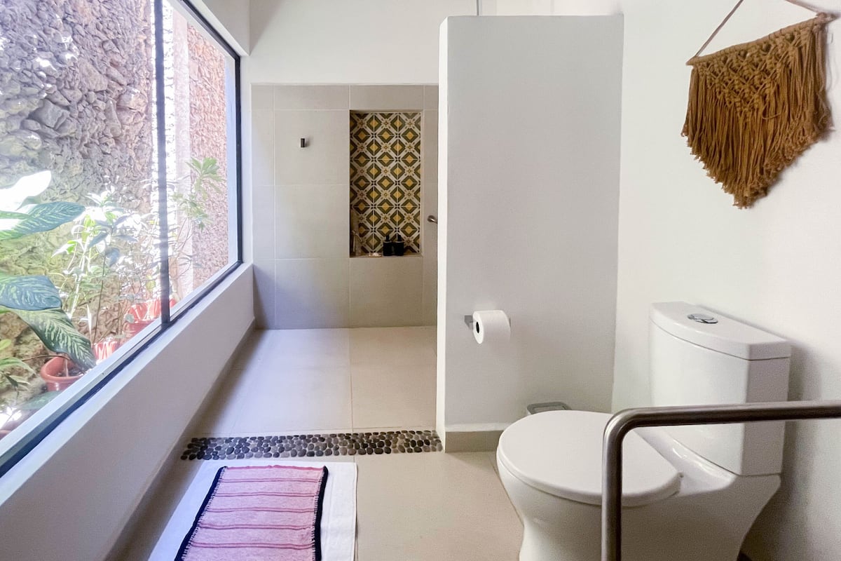 shower, free toiletries, hair dryer, bathrobes