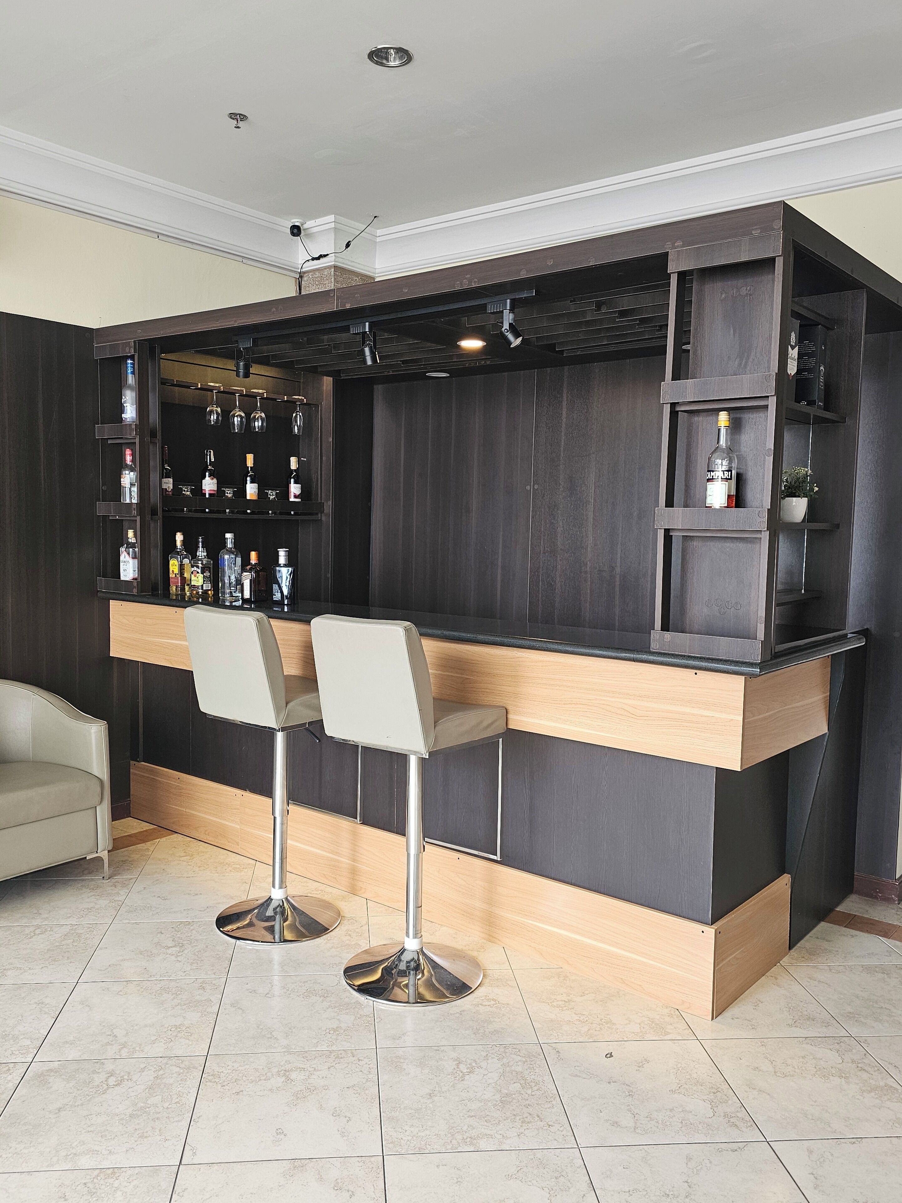 ثلاجة صغيرة