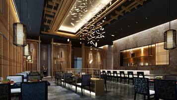 3 restoran, melayani sarapan, makan siang; sajian masakan Cina