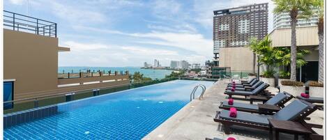 Outdoor pool, sun loungers
