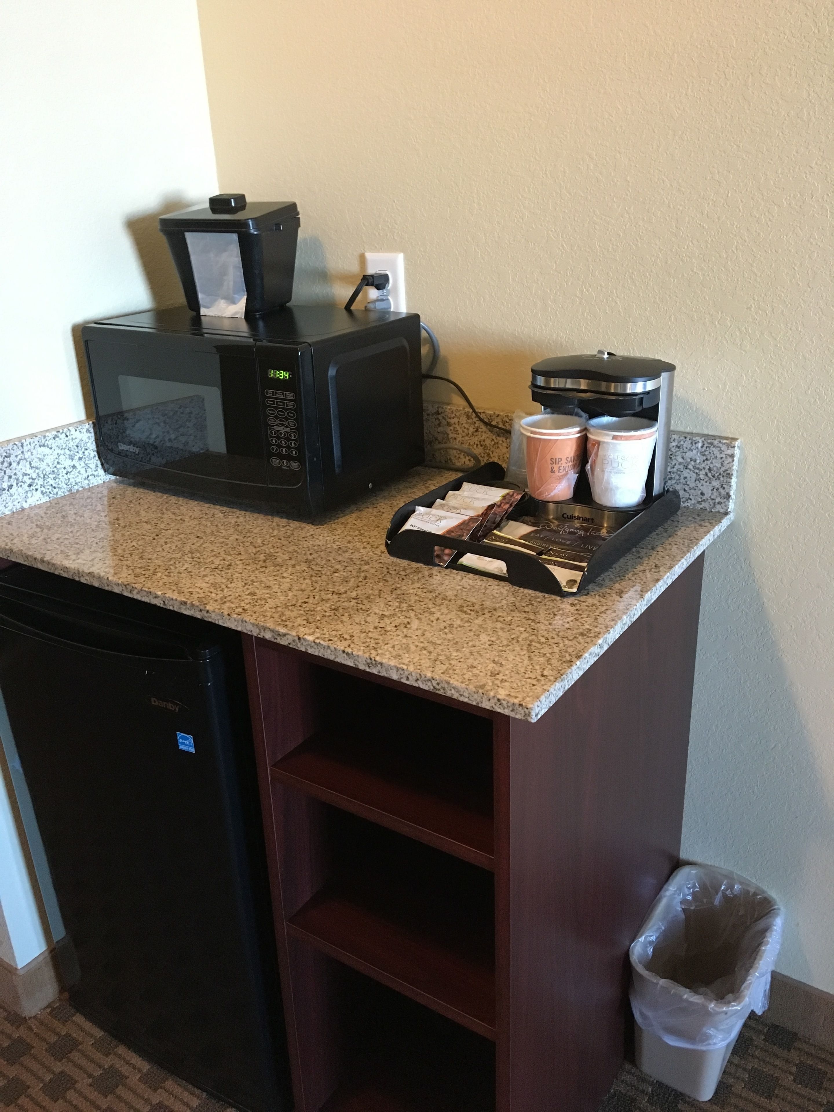 premium bedding, in-room safe, desk, laptop workspace