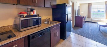 Cobblestone Inn & Suites - Eaton