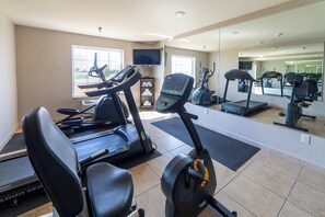 Fitness facility - Cobblestone Inn & Suites - Eaton (Eaton)