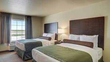 Caja de seguridad en la habitación y escritorio