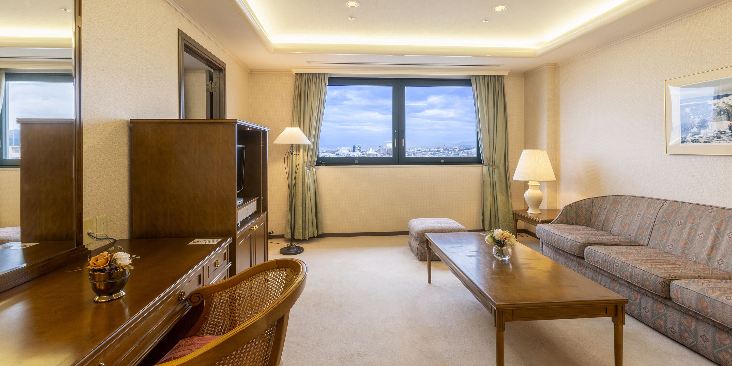 desk, iron/ironing board, free cots/infant beds, rollaway beds