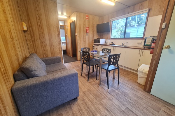 Economy Cabin - Sleeps 4 | In-room dining