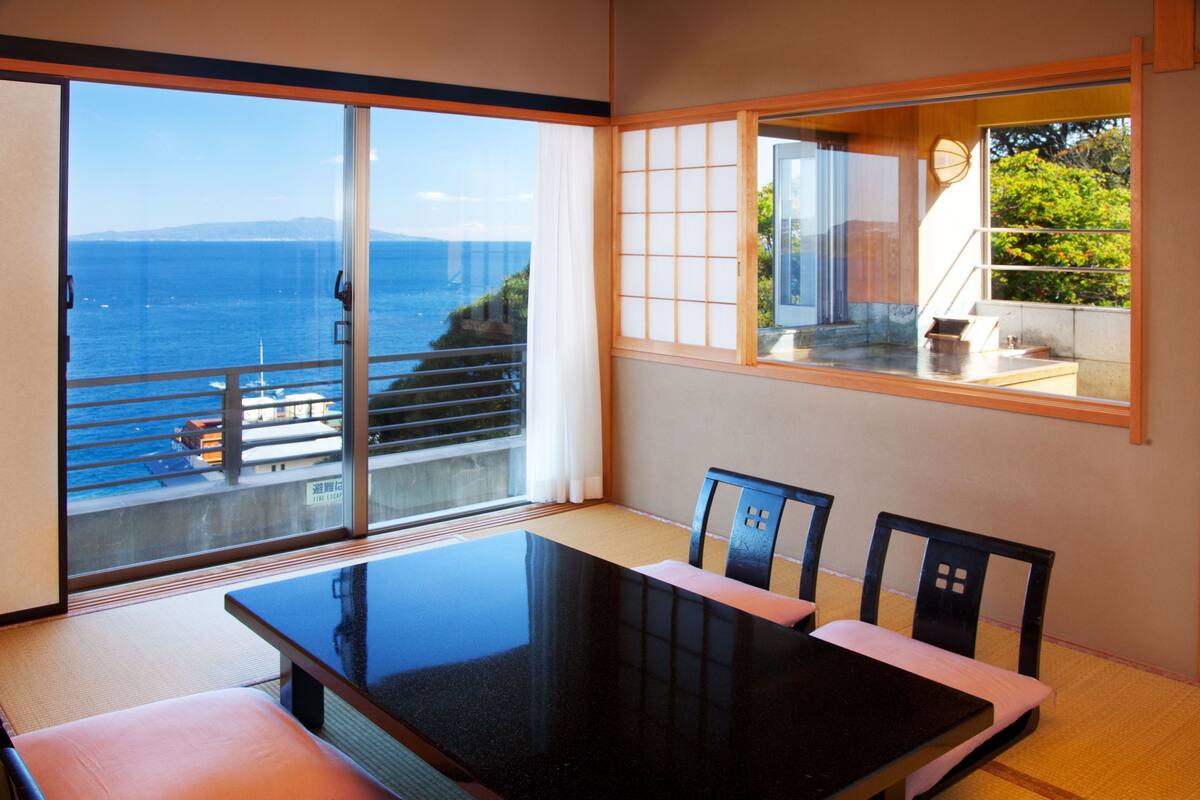 Tradisjonelt rom, privat bad (Japanese Style, Tatami, Teppanyaki) | Minibar, safe på rommet, blendingsgardiner og wi-fi (inkludert)
