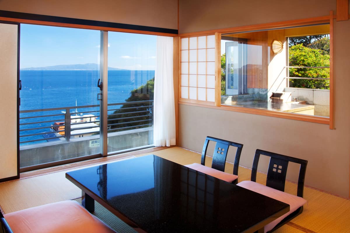 Japanese Style Room with Ocean-view Private bath (8+6 Tatami Mats) Dinner : Teppanyaki | Minibar, in-room safe, blackout curtains, free WiFi