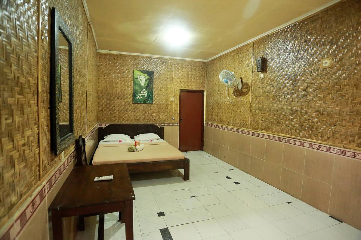 Superior Room | Desk, rollaway beds, free WiFi