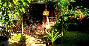 Garden - Dua Nina Homestay (Gili Trawangan)