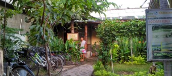 Dua Nina Homestay