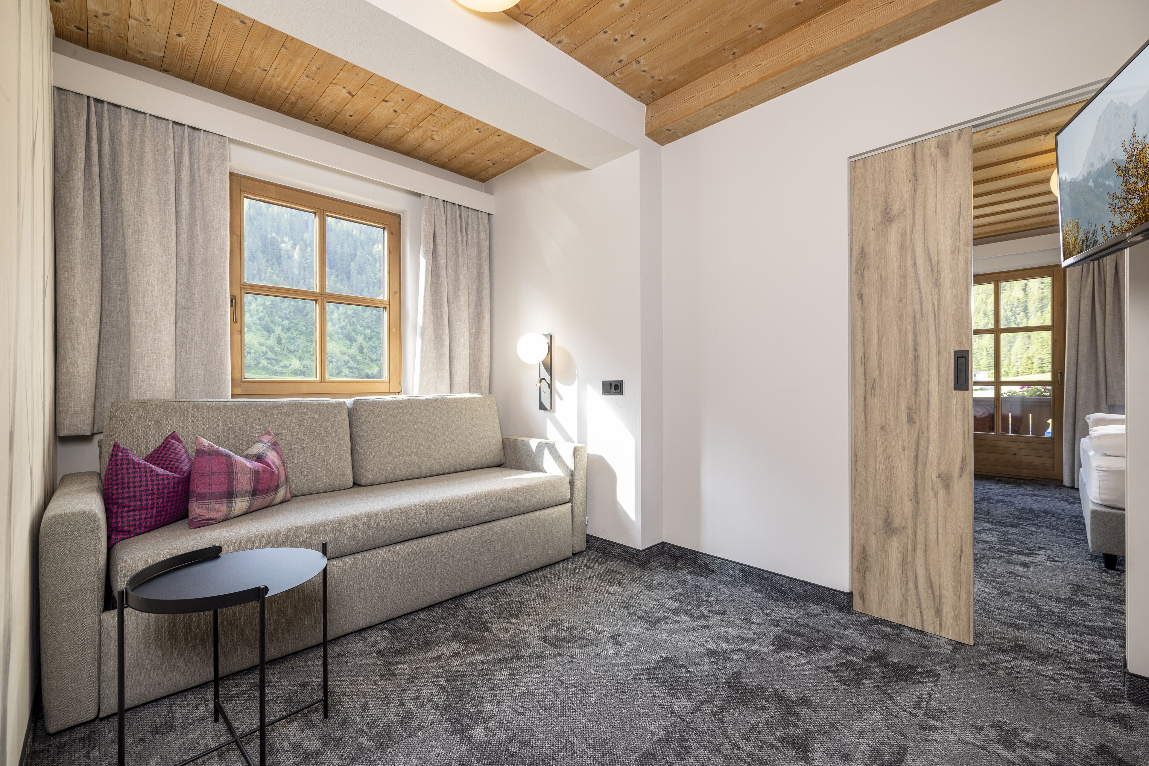 junior suite ("tirol") | living area | toys