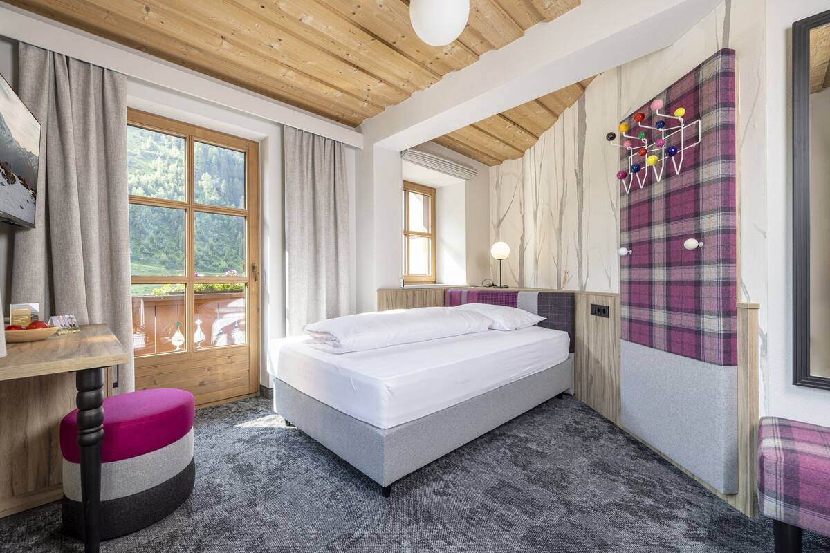 single room | 1 bedroom, hypo-allergenic bedding, in-room safe, soundproofing